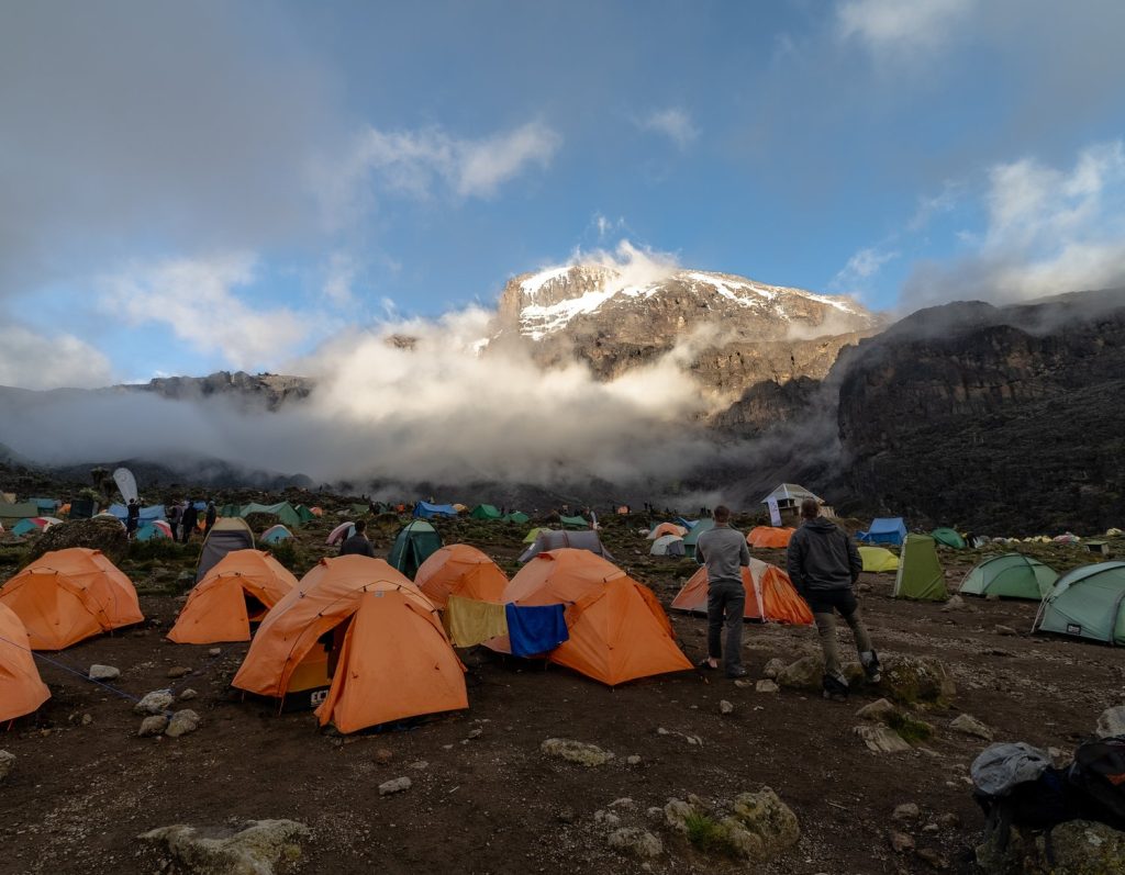 7 days machame route