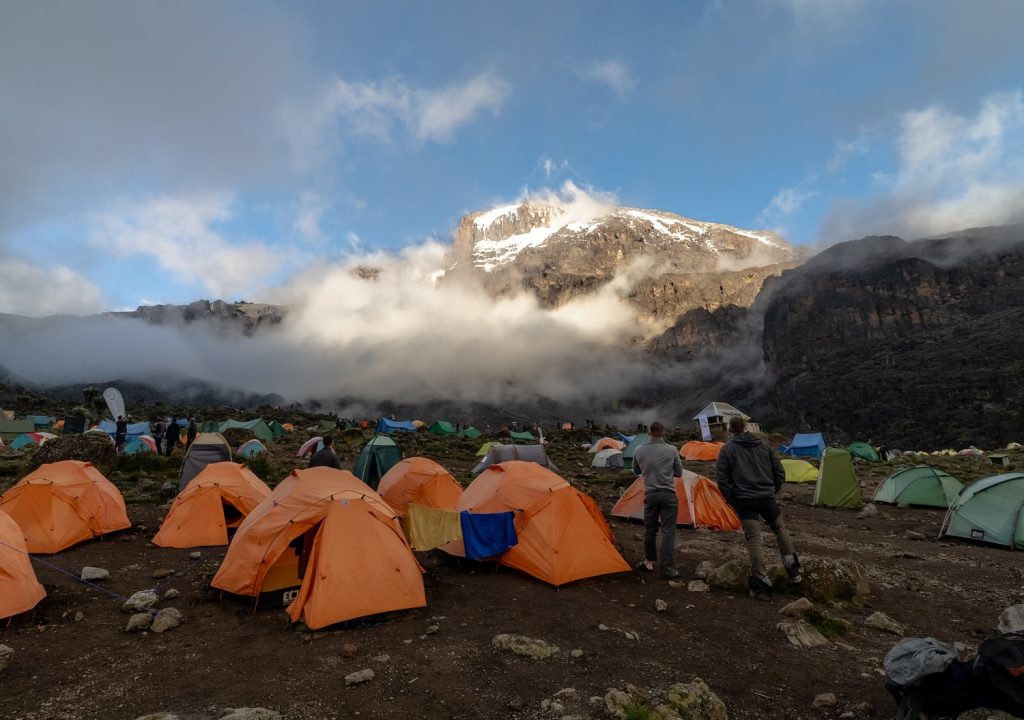 7 days machame route